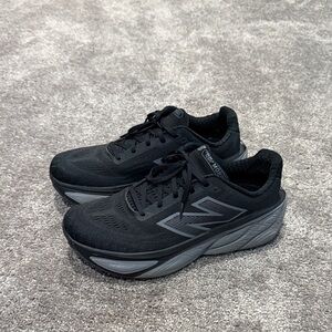 New Balance Black Athletic Running Shoes